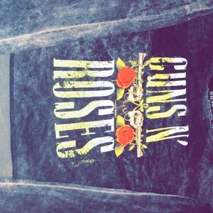 Guns and roses long sleeve crop top